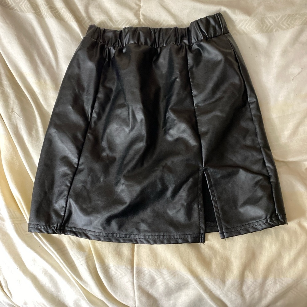 Black leather skirt